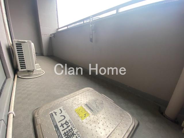 21/30 バルコニー