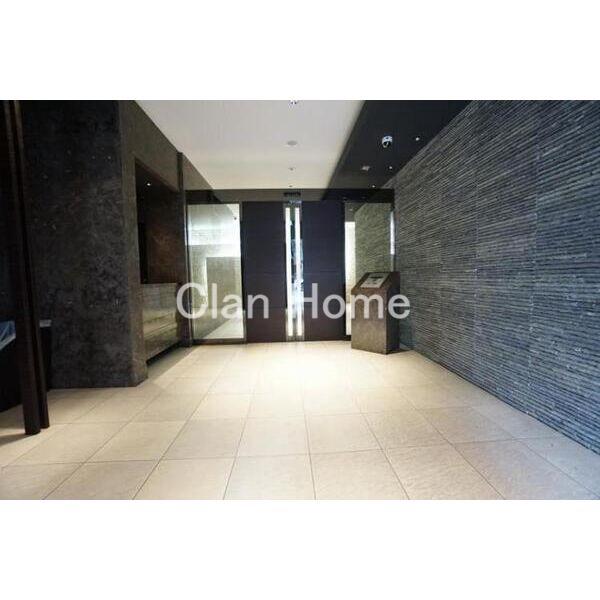 13/21 エントランス