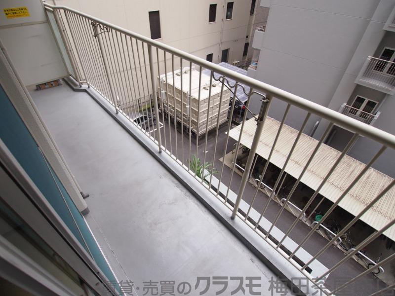 26/30 バルコニー