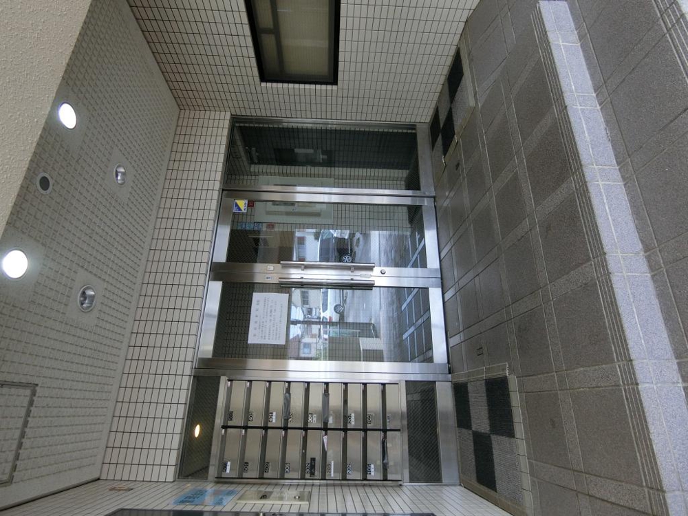 3/6 エントランス