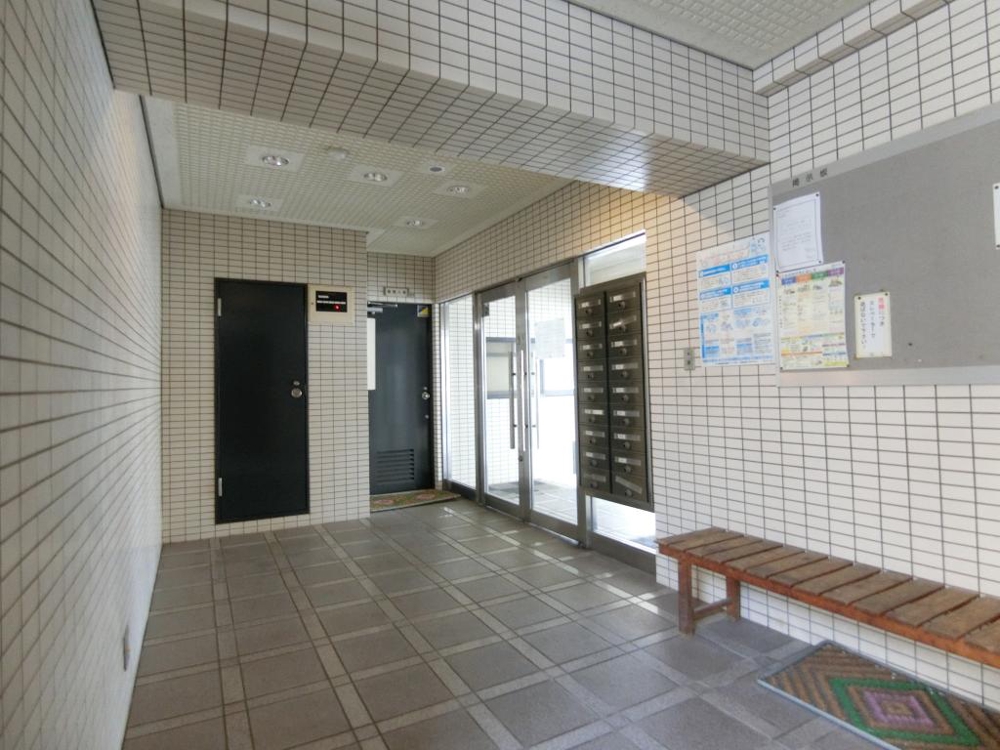 4/6 エントランス