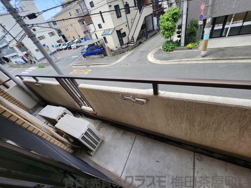 21/30 バルコニー