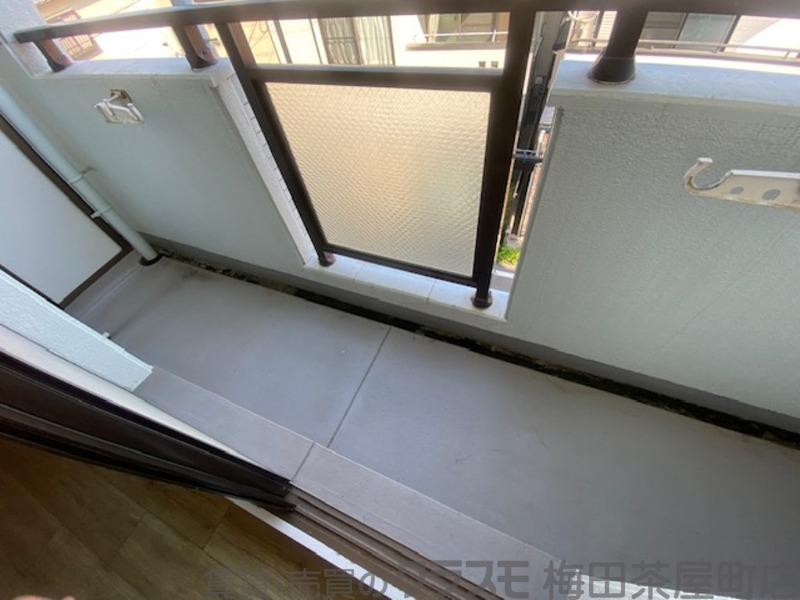 21/30 バルコニー