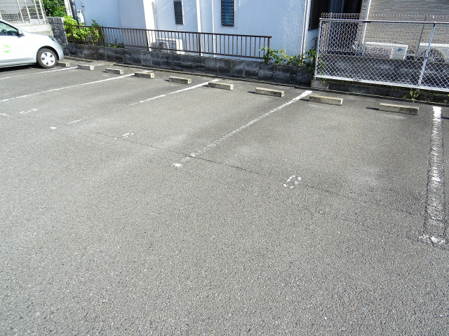 21/30 駐車場
