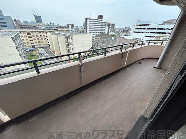 21/30 バルコニー