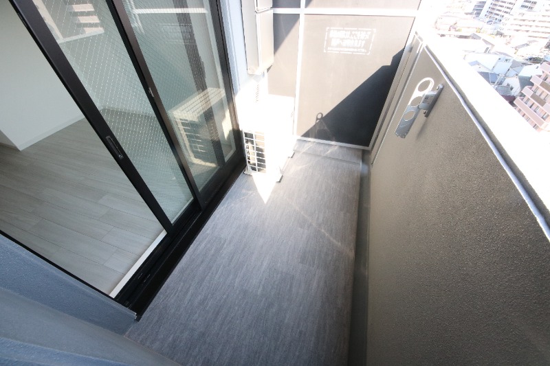 17/30 バルコニー