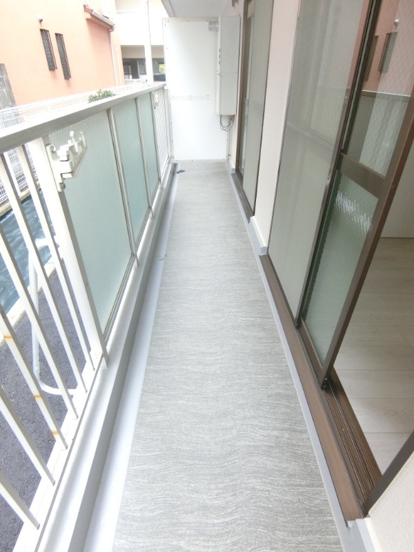 19/30 バルコニー