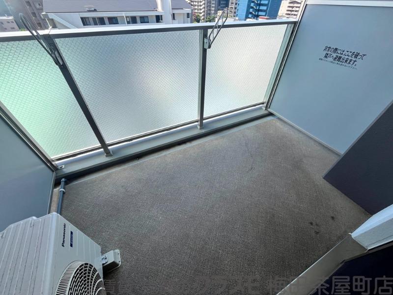 21/30 バルコニー