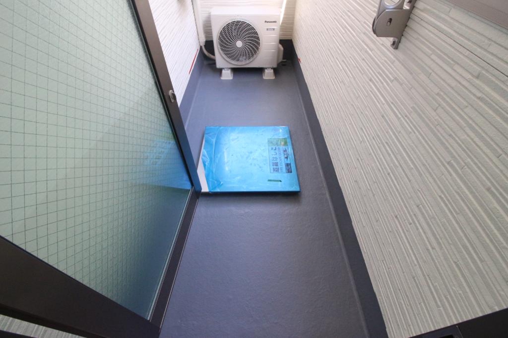 23/30 バルコニー