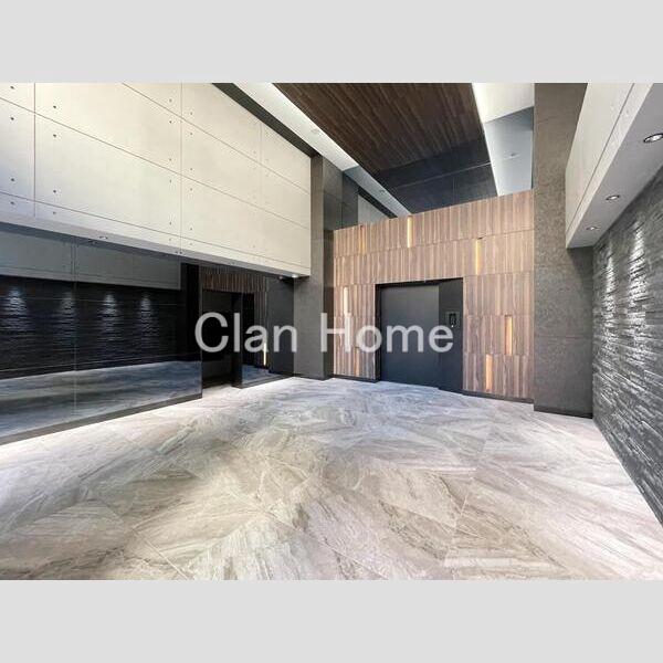 15/18 エントランス