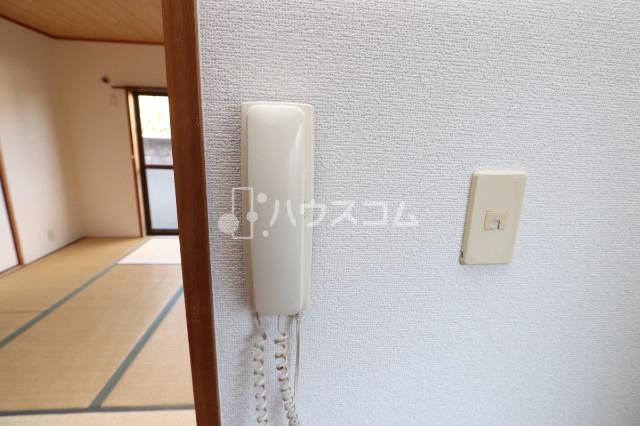 16/19 エントランス