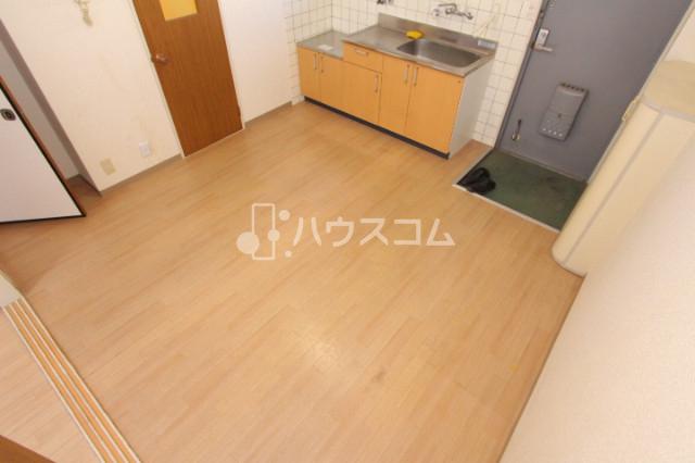 17/19 駐車場