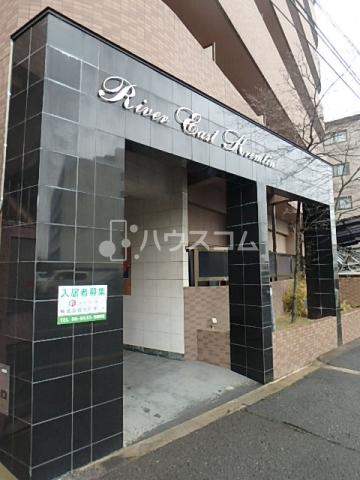 23/25 エントランス