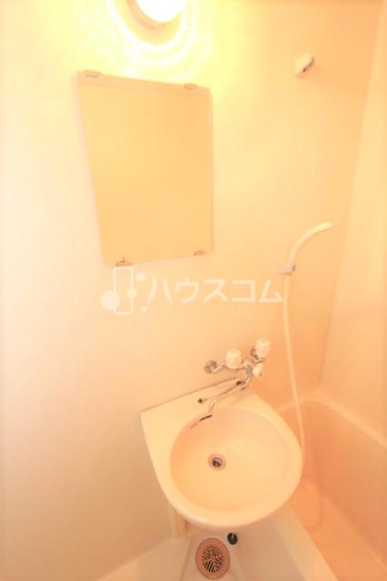 13/19 洗面