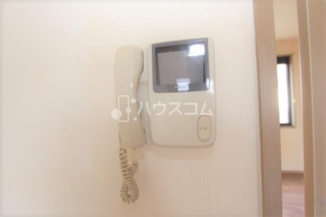 23/25 エントランス