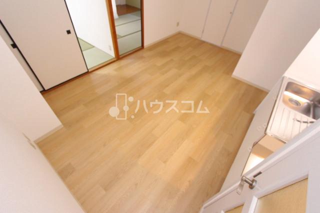 26/29 エントランス