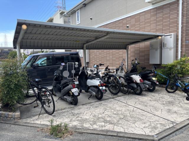 2/4 外観