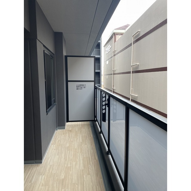 13/24 バルコニー