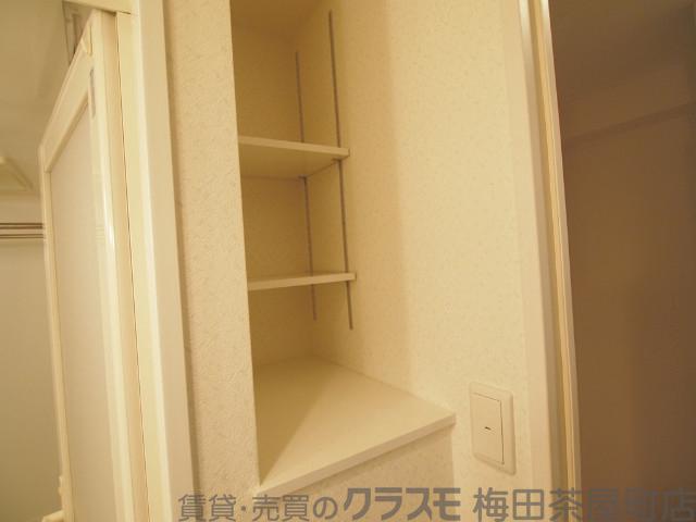 14/30 室内
