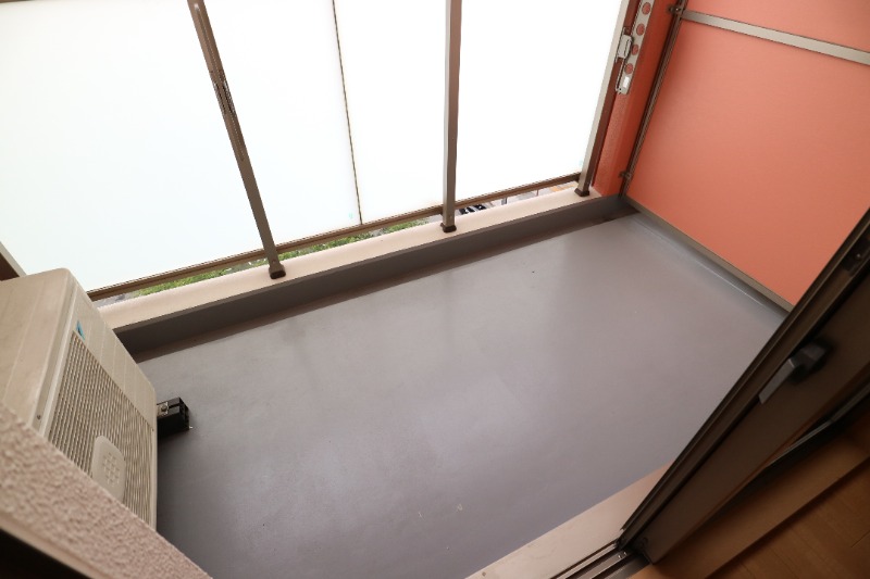 18/25 バルコニー