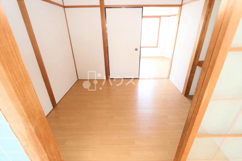 14/16 駐車場