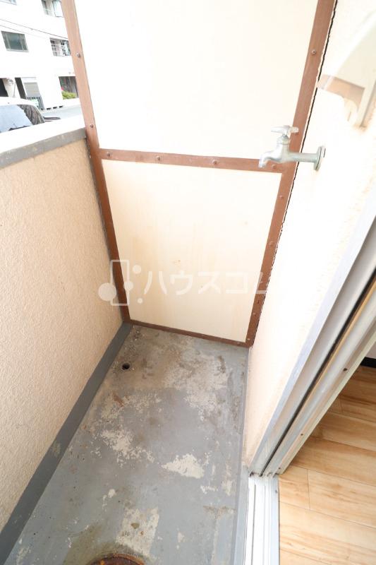 13/20 バルコニー