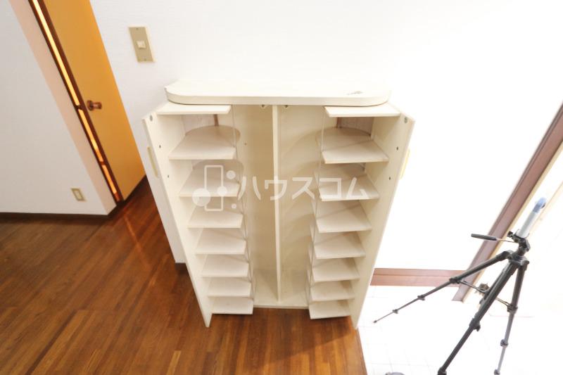 16/18 駐車場