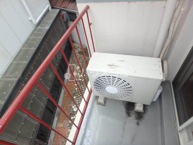 16/17 駐車場