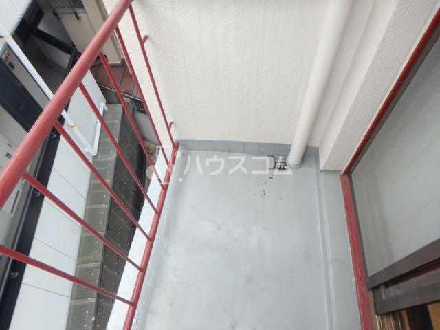 17/18 駐車場
