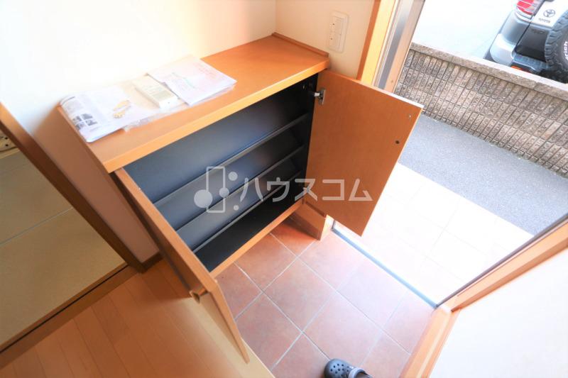2/5 エントランス