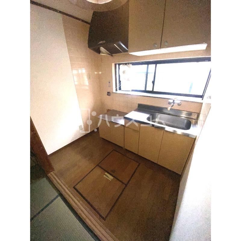 15/17 駐車場