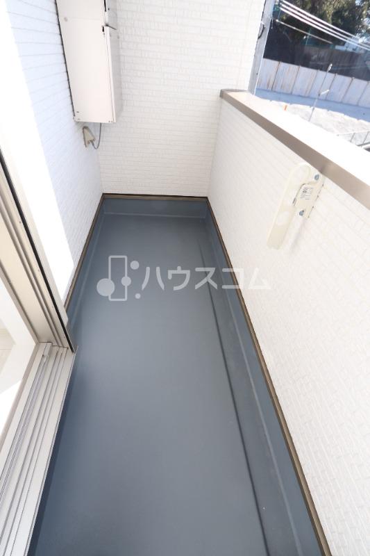 13/22 バルコニー