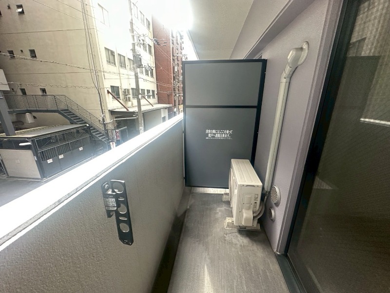 19/30 バルコニー