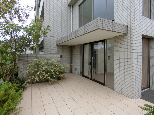 2/6 エントランス