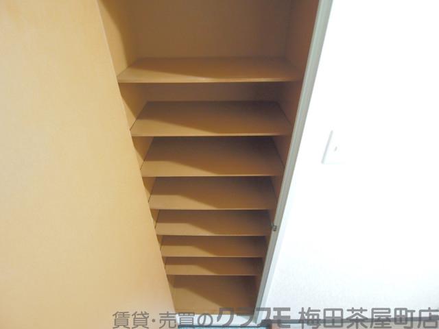 14/30 室内