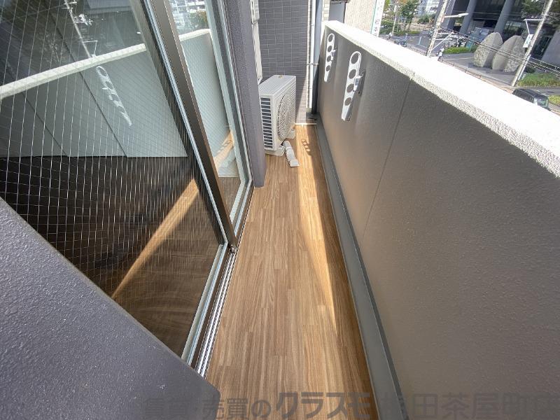 21/30 バルコニー