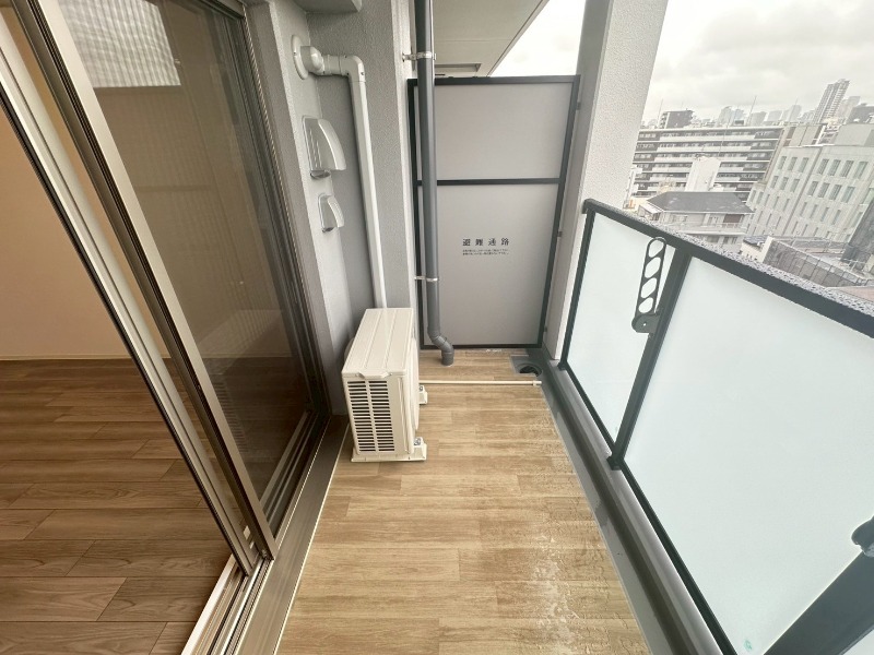 23/30 バルコニー