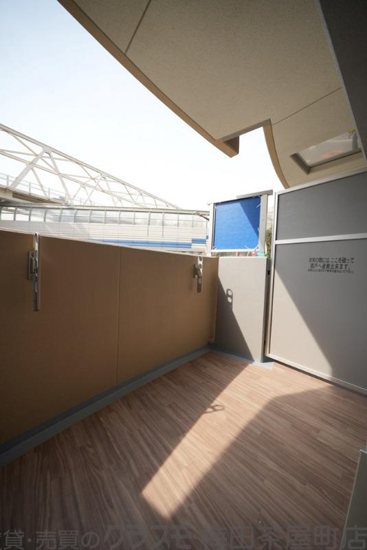 21/30 バルコニー