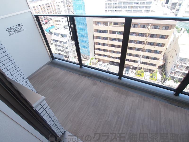 25/30 バルコニー