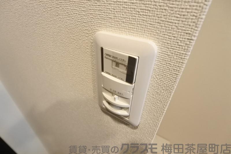 14/30 室内