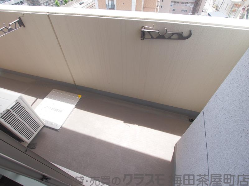 23/30 バルコニー