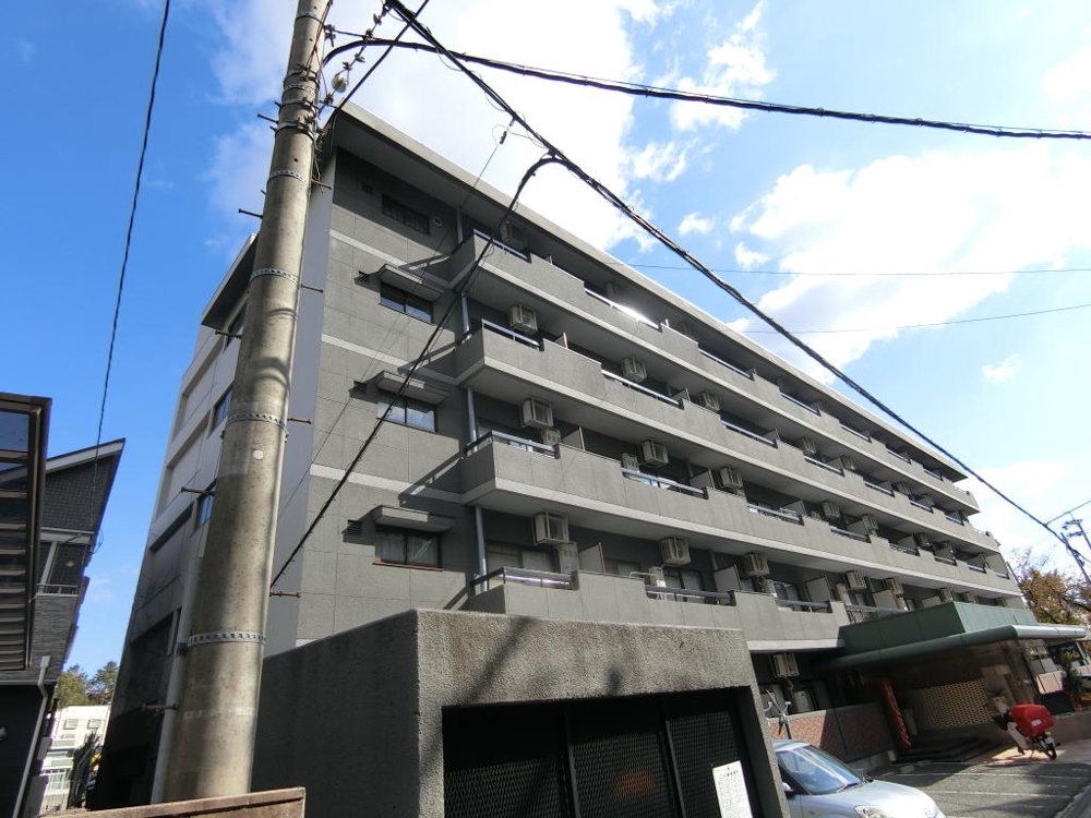 2/30 外観