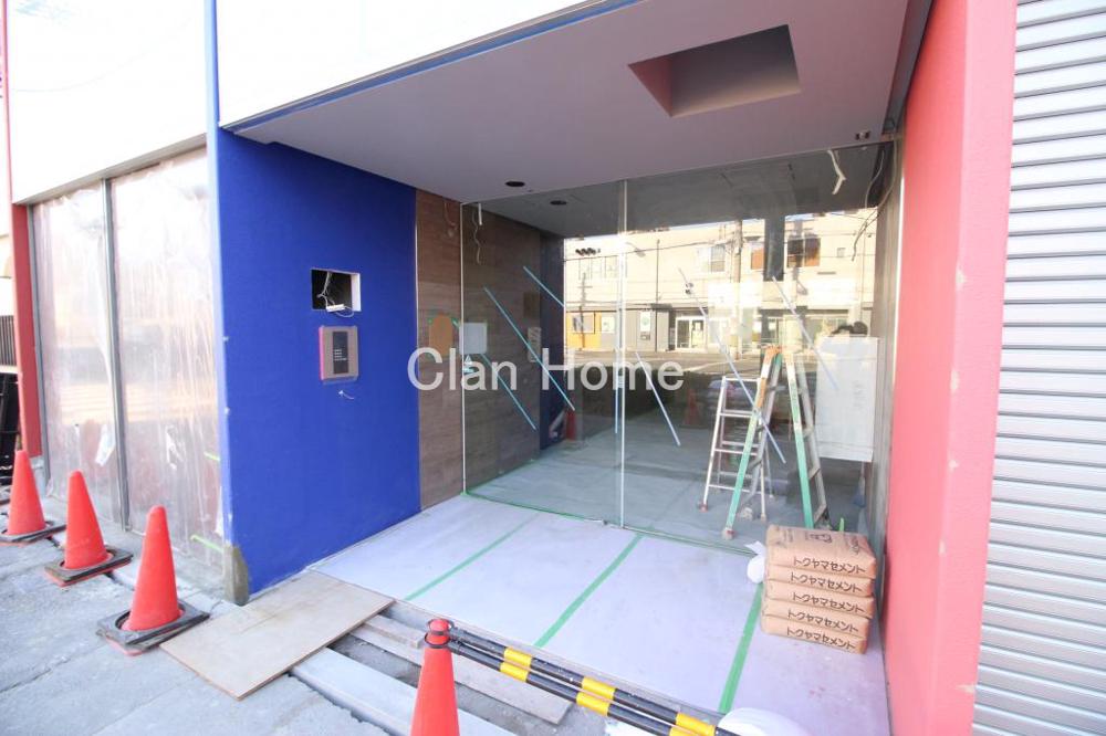 2/3 エントランス