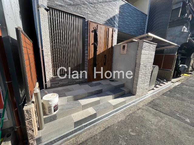 3/4 エントランス