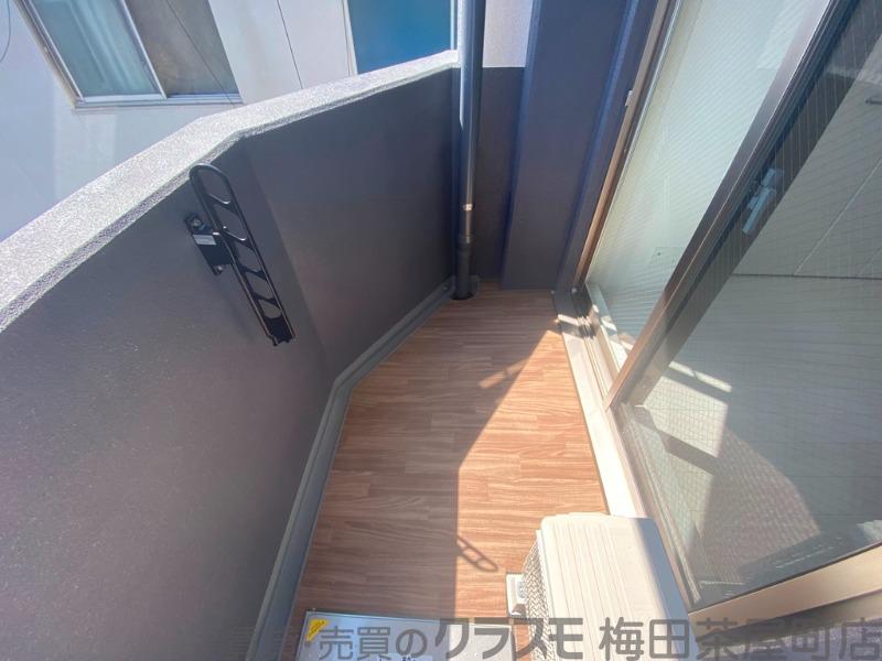 21/30 バルコニー