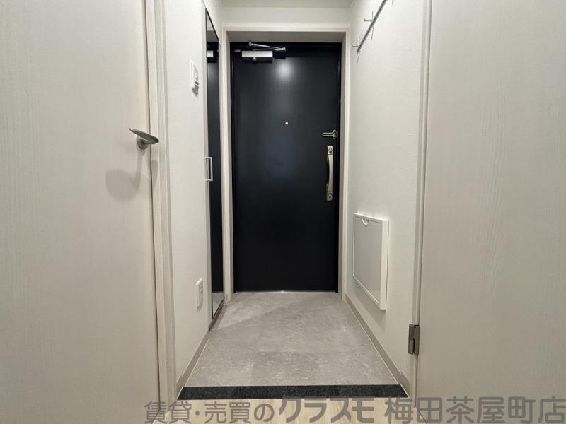 18/30 玄関