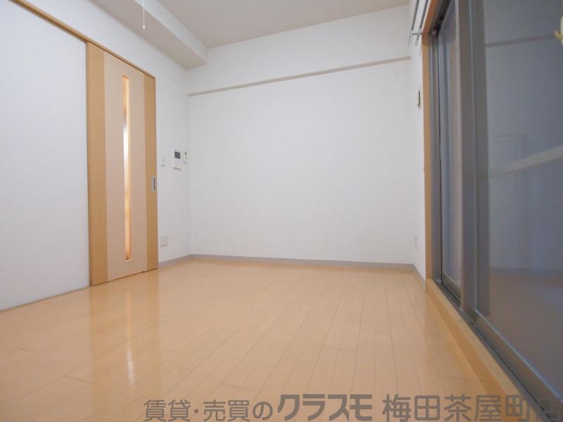 15/30 寝室