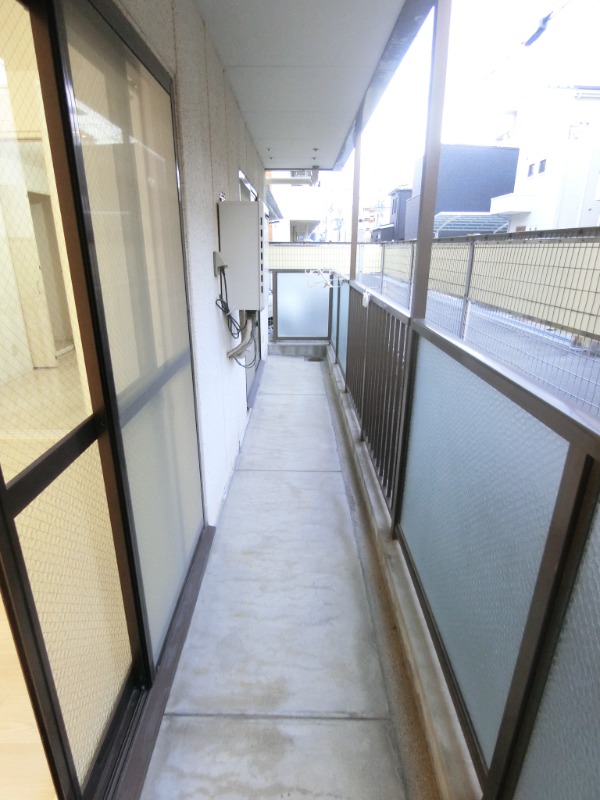 19/29 バルコニー