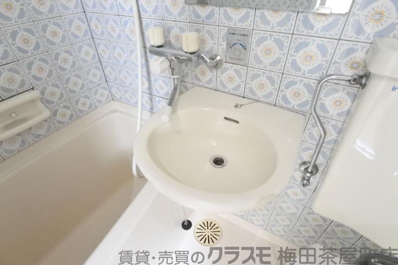 19/30 洗面