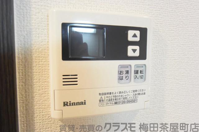 14/30 室内